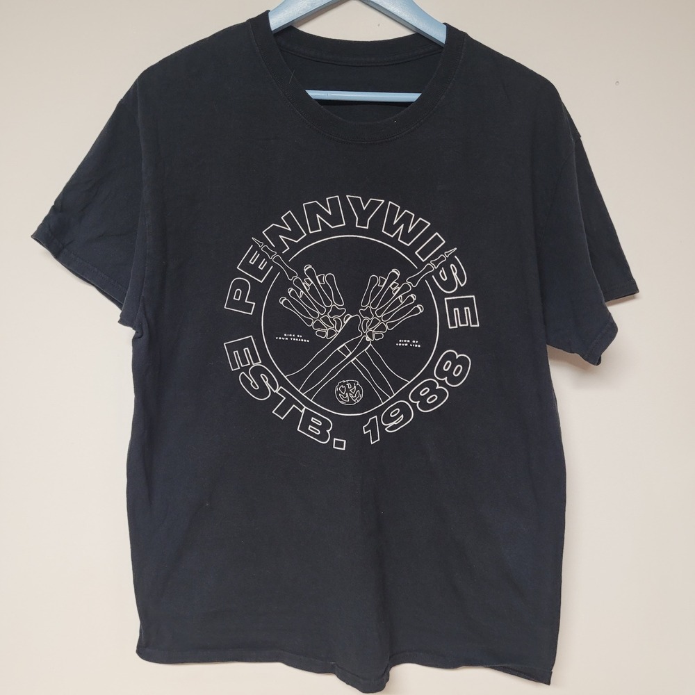 Pennywise T Shirt Mens Large Black Punk Rock Band Skeletal Hands Graphic Tee